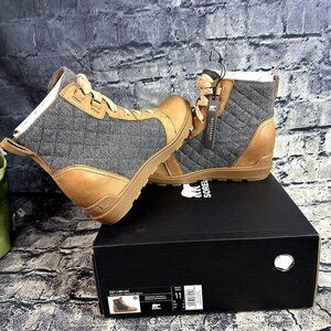 Sorel Evie II NW Women's 11 Lace Waterproof Boot